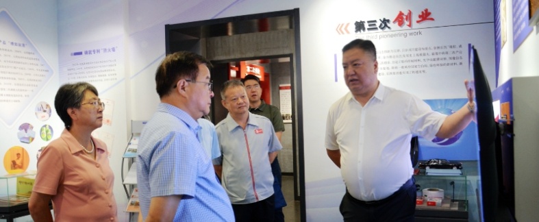 集團(tuán)公司外部董事到中國(guó)樂(lè)凱開(kāi)展“十五五”規(guī)劃編制專(zhuān)題調(diào)研